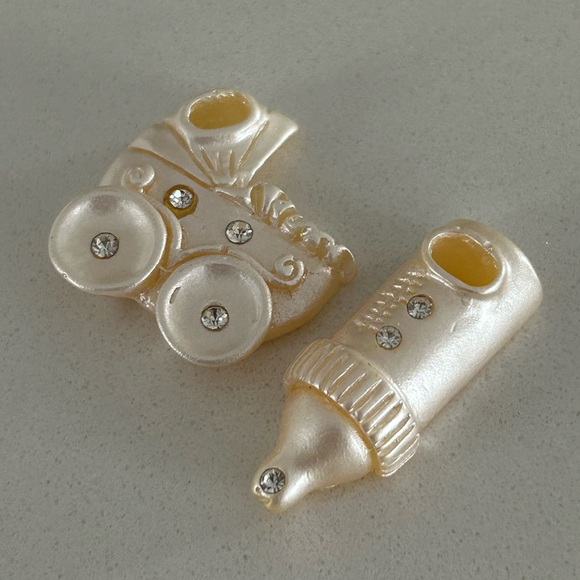 🆓 - 🥀 Donating Soon 🥀 - Vintage Baby Shower Pendant Charms - Free With Purchase - Picture 3 of 13